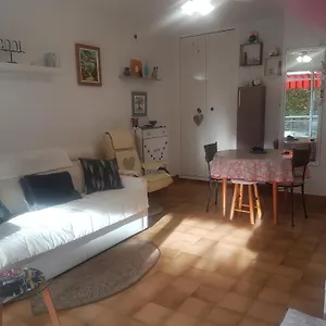 https://les-boutons-dor.fr-provencehotel.com