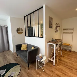 https://studio-osaka-hyper-centre-lorient.inbrittany.com